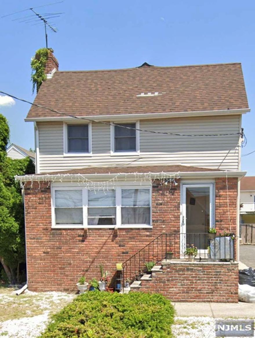 ALL UTILITIES INCLUDED. This apartment is on the 2nd floor of a 2 family home. Conveniently located close to all this 2 bedroom 1 bath apartment includes all utilities. W/D hookup is available in unit. Parking included.