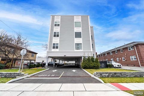 Featured picture for the property 24005277