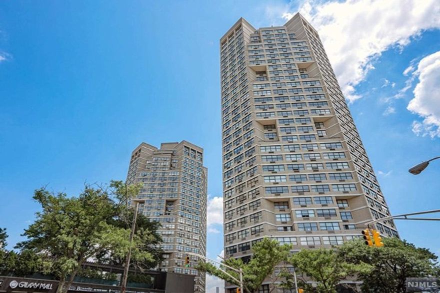 Terrace****The desirable Boulevard East location. View of Hudson River from every roo and terrace . One bedroom and 1.5 bathrooms. RenovatedModern Kitchen and Bathrooms. Hugh main bedroom with walk-in closets . Utilities and Spa are included in maintenance. PARKING IS $120/M/SP. Full service Building w/ Hotel amenities, On-site Million dollar Health Club-I/O Pool, Tennis, State of Art Gym Equipment, Sauna/ Steam Rm & more. 24 hour concierge, Shops on Premises. Transportation at Doorsteps, 15 min to Manhattan,. 10-15 mins to Edgewater Shopping, Whole foods and Traders Joe.