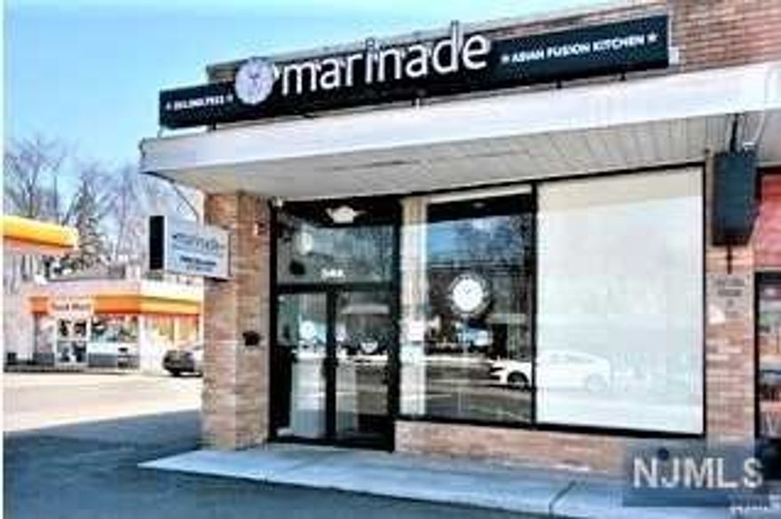 FANTASTIC OPPORTUNITY TO OWN TURN-KEY KOREAN STYLE CHICKEN RESTAURANT. EXTREMELY BUSY HIGH TRAFFIC LOCATION ON LIVINGSTON STREET. THIS MODERN INTERIOR RESTAURANT SALE INCLUDES ALL FIXTURES AND EQUIPMENT. THIS BUSINESS IS EASY TO MANAGE AND HAS LOTS OF POTENTIAL TO GROW. PLENTY OF PARKING SPACE AVAILABLE.