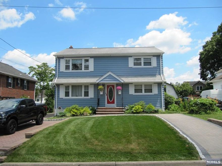 CLEAN & UPDATED APT. IN GREAT LOCATION WITH FRONT & REAR ENTRANCE WITHIN CLOSE PROXIMITY TO MEMORIAL PARK & THE CENTER OF TOWN WITH OFF STREET PARKING FOR 2 CARS. INCLUDES LAWN MAINTENANCE. TENANT TO SHOVEL SNOW FOR HIS 2 SPOTS ON THE DRIVEWAY (SEP DRIVEWAYS). LIMITED YARD USE. TENANT PAYS ALL UTILITIES EXCEPT FOR COLD WATER. SEP UTILITIES. CENTRAL AIR. NEWER GAS FURNACE. HDWD FLOORS THRU-OUT. NWR W/W IN BOTH BR'S. 2NDFLR: LR (13-3 X 16), DR, HALLWAY WITH LINEN & COAT CLOSET. MBR (11 X 14-4) W/2 CLOSETS. 2ND BR (11 X 11-6). FULL BATH W/SOT, CT FLR, NEWER VANITY, NEWER TOILET. MKITCHEN W/NEWER OAK CABINETS, CT FLR, FRIGIDAIRE GAS STOVE, WHIRLPOOL MICROWAVE, LG DW, CEILING FAN W/LIGHTS, OUTSIDE ENTRANCE OFF THE KITCHEN TO PVT (SOLE USE OF) NEWER REAR DECK W/NEWER AWNING. TENANT TO PAY IN FULL AT SIGNING OF LEASE: 1ST MONTH'S RENT, 1.5 MONTH SEC DEPOSIT, 1 MONTH REALTOR FEE ($7000. TOTAL). NO SMOKING. NO PETS (PLEASE DON'T ASK). GREAT APT, WILL NOT LAST, ALWAYS RENTS FAST, HURRY....