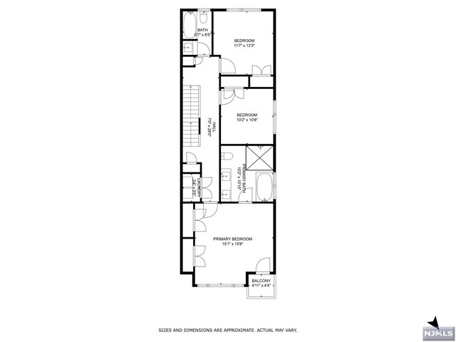 Main image without alt text