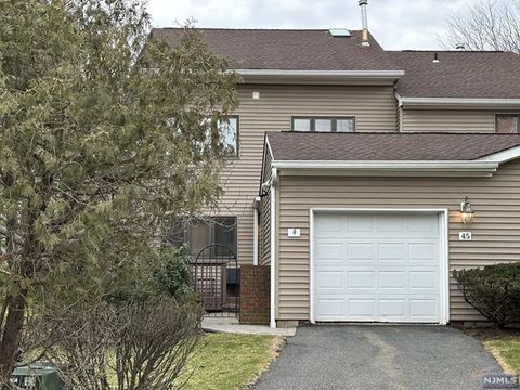 45 Southerland Drive Mahwah NJ 07430