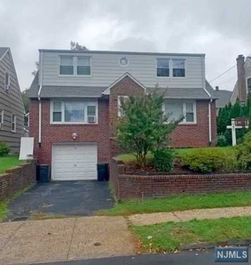 Welcome home to this beautiful move in ready 2 bedroom, 1 Bath located the desirable section of Kearny only a few blocks from North Arlington. Recently renovated with hardwood floors throughout, Newer Eat-in Kitchen with new cabinets and countertop, updated bathroom, tons of storage in the unit, & great sized bedrooms with closets. Short distance to buses and great commuter town! Close to major highways, shopping parks & schools. True attention to detail! Come see this today!