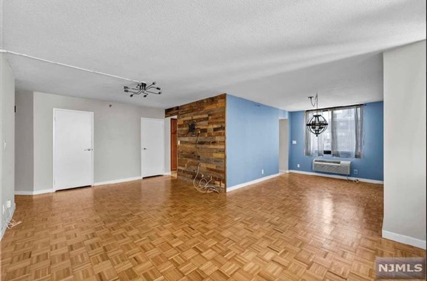 A commuters dream at World Plaza hi-rise luxury building located on the highly sought after Prospect Ave section of Hackensack! This wondering condo features one large bedroom with walk in closet as well as a additional closet, 1 full bathroom, a very spacious living room and dining room with three separate closets as well and a fully renovated kitchen. This condo is located in a prime location close to major highway, malls, hospitals, supermarket. Amenities included outdoor pool, renovated fitness center gyms, new elevators, 24 hour security doorman, concierge, laundry room on each floor, garbage disposal and recycling. Don't wait move today !