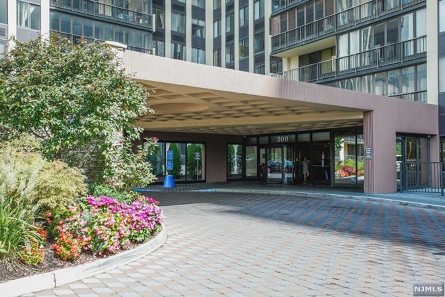 Furnished two-bedroom two bath Condominium facing east with a spectacular river view and Manhattan skyline view, new windows enclosed terrace Eat in kitchen great closet space Enclosed terrace a must-see luxury hi rise 24-hour door person, gym swimming pool, tennis courts, indoor parking great location very convenient to public transportation. Move in move out fee to be paid by tenant.