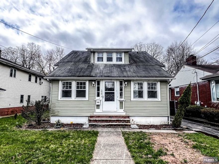 Fully renovated unit. Rented furnished in the heart of Englewood!