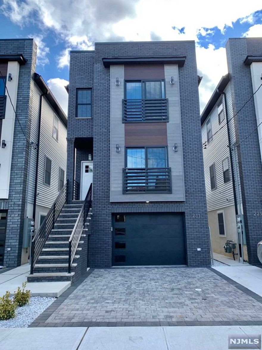 BEAUTIFUL MODERN 2 BEDROOMS NEW CONSTRUCTION APARTMENT FOR RENT WITH LAUNDRY AND 1 PARKING SPACE1. 2ND Floor: 2 BEDROOMS (MASTER BEDROOM WITH FULL BATH & WALK IN CLOSET), HUGE LIVING ROOM/ KITCHEN, LOTS OF STORAGE SPACE. GRANITE COUNTERTOP, STAINLESS STEEL APPLIANCES, HARDWOOD FLOOR THROUGHOUT. PRIME LOCATION. MINUTES TO PATH TRAIN TO NEW YORK. CLOSE TO ALL MAJOR HIGHWAY, GROCERY STORES, RESTAURANTS, LAUNDROMAT, SHOPPING, SCHOOLS, WORSHIPS. MINUTES TO RUTGERS UNIVERSITY. TENANT PAYS 1 MONTH BROKER FEE. CALL AGENT FOR ALL SHOWING ARRANGEMENT. A MUST SEE!!