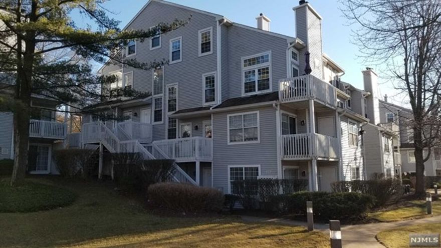 Located in beautifully landscaped Cross Creek Pointe, this condo has a Living Room with wood burning Fireplace, Dining Area, Eat-in Kitchen, Master Bedroom with EnSuite Bath and Walk-In Closet, Guest Bedroom/Den, Full Bath, Washer/Dryer and Patio with Storage Room. Hardwood floors and carpeting throughout. Complex features outdoor Pool, BBQ area, Tennis, Basketball and lots of parking. Close to major highways, airport, NYC bus transit, houses of worship, schools and downtown shopping. You'll love living here! ESTATE SALE. SOLD AS IS. NO FHA.