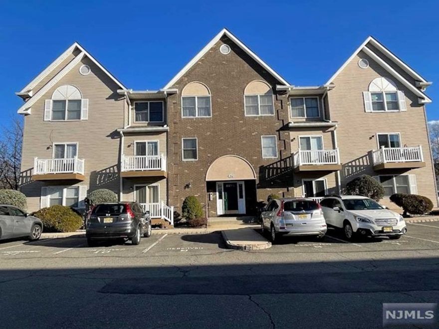 COZY AND SUNNY END UNIT CONDO OFFERS 2 FLOORS OF LIVING SPACE. LIVING/DINING ROOM WITH BALCONY. EAT IN KITCHEN AND A HALF BATH. UPSTAIRS HAS 2 BEDROOMS, FULL BATH, AND IN-UNIT LAUNDRY. PARKING SPACE FOR ONE CAR. CENTRAL AC/HOT AIR. TENANT SUPPLIES HEAT, HOT WATER, ELECTRIC. NO SMOKING OF ANY KIND IS ALLOWED ON THE PREMISES. CENTRALLY LOCATED STEPS TO NJ TRANSIT BUS #40. EASY ACCESS TO NEW YORK CITY. NO PET. STAIR AND BEDROOMS ARE CARPETED.