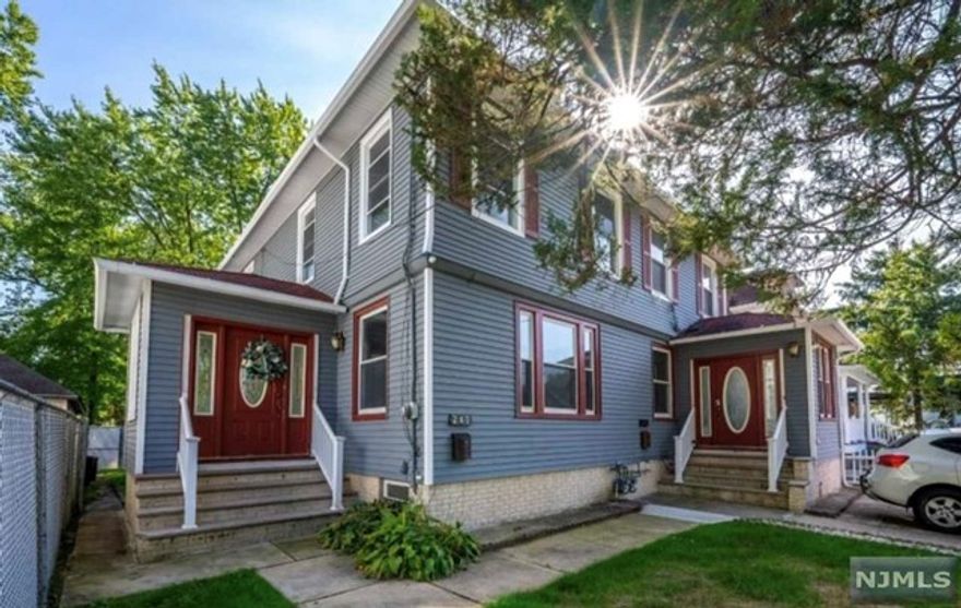 Completely remodeled Duplex with new appliance, new flooring, recessed lighting and Central A/C. Separate utilities, conveniently located to major highways, bus and train transportation, and minutes to Newark Airport.