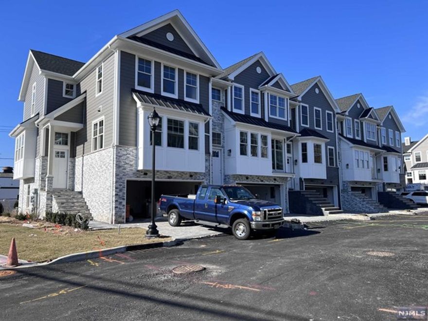 Welcome to the Grand Rose - Featuring modern, luxury townhomes with spacious floor plans, high end finishes & 3 levels of living space, including a finished ground level rec room with access to yard. Finished exterior consist of Hardy plank siding, brick, stone & standing seam metal roofs. Some interior highlights include: modern kitchens w/ stainless steel appliance package, designer lighting fixtures, custom closet laminate shelving, quartz countertops, large breakfast bars, LED cove lighting 3/4" oak wood floors, 9 ft ceilings, Kohler Plumbing fixtures, Anderson windows, Porcelain tile, all LED lighting, large washer and dryer, full master baths with large walk-in showers and free standing tub, central Vac. 2 zone heating and air conditioning. 2 car garage and 2 car paver driveway. Available immediately! Pet friendly!