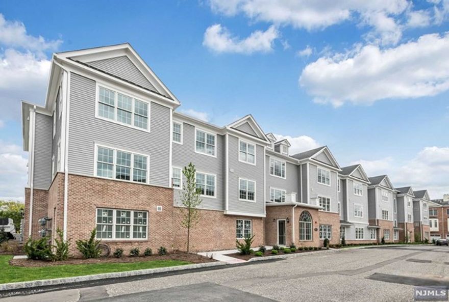 LIVE WELL in the luxury, new construction condos being built by the talented Ray Reduce Construction. Enjoy the 50+ active, full amenity lifestyle at Paris Square where PRICES ARE ALL INCLUSIVE WITH NO HIDDEN UPGRADE FEES! Experience the beauty as you enter the luxurious elevator foyer from one of your 2 indoor parking spots. An ease of living is apparent upon entering your spacious unit while seeing the gorgeous, open design showcasing the stunning MEIK w/ multiple seating/dining areas, 2 spacious bedrooms & 2 full baths, including the magnificent Owner's Suite. Energy efficient systems, designer detailed kitchen & baths, hard wood flooring, stunning light fixtures, stone counters & W/D in every unit! Amenities include clubhouse w/ fireplace, kitchen, gym, pool, theater, community garden, putting green & walk path thru 64,170 Sq Ft of landscaped park! Nearby golf, shopping restaurants, hiking & trans! Social Community in a Beautiful Setting!