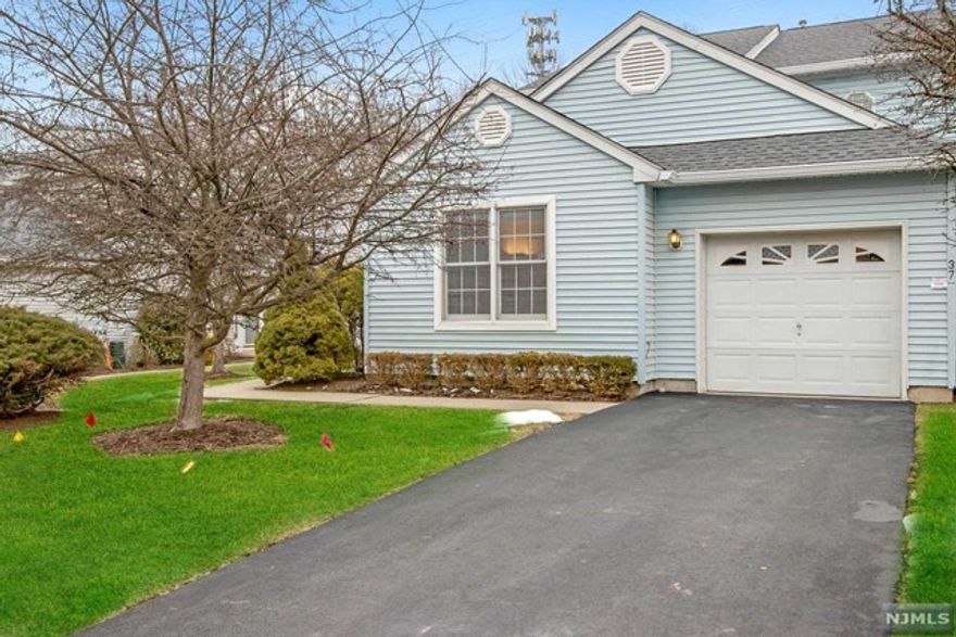 Welcome to Foxwood Estates! Immaculate 4-BR townhouse located in a sought after location of Old Tappan. Large and bright open floor plan featuring gleaming hardwood floors. Expansive living room, open to dining room featuring sliding doors to private deck. Well-maintained eat-in kitchen including wood cabinets, laundry closet and access to garage. Large first level primary suite including full bath and walk-in closets. Second level offers spacious den/sitting area, Large second primary suite featuring walk-in-closet w/updated full bath. Two additional bedrooms and full bath complete the second level. Attached garage! A few blocks from high school, parks, and shopping.