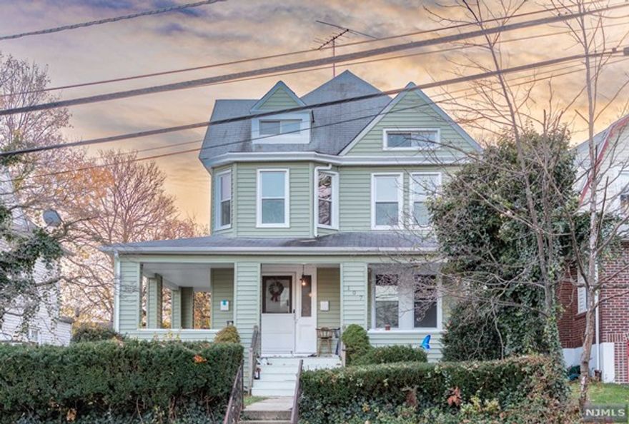 Welcome to the Fairmount section of Hackensack. Beautiful 3 bedroom, 2 full bath for rent on the 2nd and 3rd floors of a renovated 2 family home. Short walk to Anderson Street station makes it great for commuters. Newly painted, new floors, new bathrooms, new dishwasher in kitchen and new washer/dryer. three rooms on second floor with full bath and kitchen, large open room on third with laundry and full bath makes this apartment flexible in its use. Street parking only (no use of driveway), laundry in the unit makes this apartment very desirable. Tenant pays for heat, electric and cable.