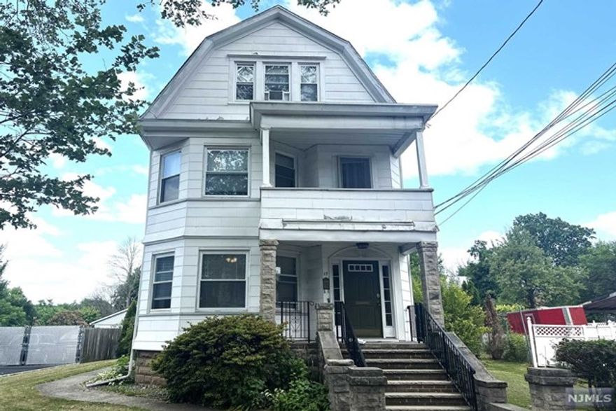 Super sunny and nicely updated first floor apartment offering quiet living yet just a few blocks from Broad St shopping, buses, green spaces and restaurants. Comfortable front entry hall w/roomy double closet. Large LR flooded with light through triple bay window. Spacious primary BR adjacent to LR - again with large triple window and nice size closet. Renovated eat-in kitchen with granite countertops, SS appliances, DW, and lots of counter space. Plenty of room for a table! Second BR currently being used as an office. Nicely appointed bathroom with tub shower and separate toilet room. Beautiful engineered HW floors throughout. Dedicated laundry for unit 1 and available storage in basement. Window ACs, on street parking, and use of huge rear yard. Dogs welcome!