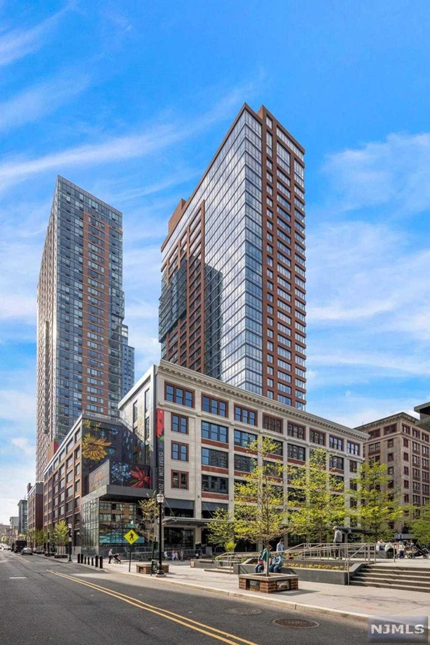 Welcome to the newest Toll Brothers building in Jersey City. Explore the ultimate luxury lifestyle in this brand-new oversized studio. Floor to ceiling windows fill the open living space in tons of natural light, offering stunning views of the vibrant cityscape. The kitchen blends fashion and function with custom cabinets, ss appliances and stone counter tops. Sleeping Alcove features a large walk-in closet with custom shelving. Spa-like bathroom includes Kohler fixtures, custom vanity, and large soaking tub. Enjoy exclusive amenities including a pool & sundeck, fitness center, yoga room, residential lounge, sky lounge, rooftop terrace, children's playroom and 24/7 concierge. Experience urban elegance at its finest with steps away from Grove Street Path, shops, galleries, restaurants.