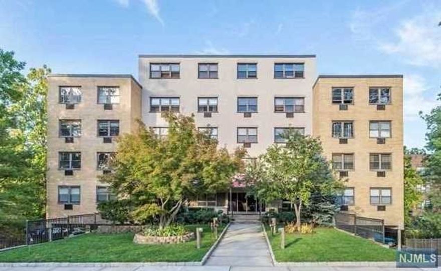 Luxurious, convenient, and modern living in this beautiful building in fairmount section of Hackensack! Secure entry into the building, walk-through the luxurious lobby to the elevator, right up to your unit on the 3rd floor. Unit features 1 HUGE bedroom, spacious living/dining area, huge windows throughout this bright and well-lit apartment, galley kitchen w white cabinets and newer white appliances. Unit includes parking space for one car, laundry is just steps away from your front door on the same floor as your unit! Don't miss out on this opportunity to live in one of the best parts of Hackensack! Building is conveniently located near several NJ Transit bus routes direct to NYC. Only minutes from the GWB. Quiet and Safe neighborhood. Perfect for the commuter, student, or anyone looking to live in an affordable, luxurious, amenity-packed building close to shopping, trans, and more!