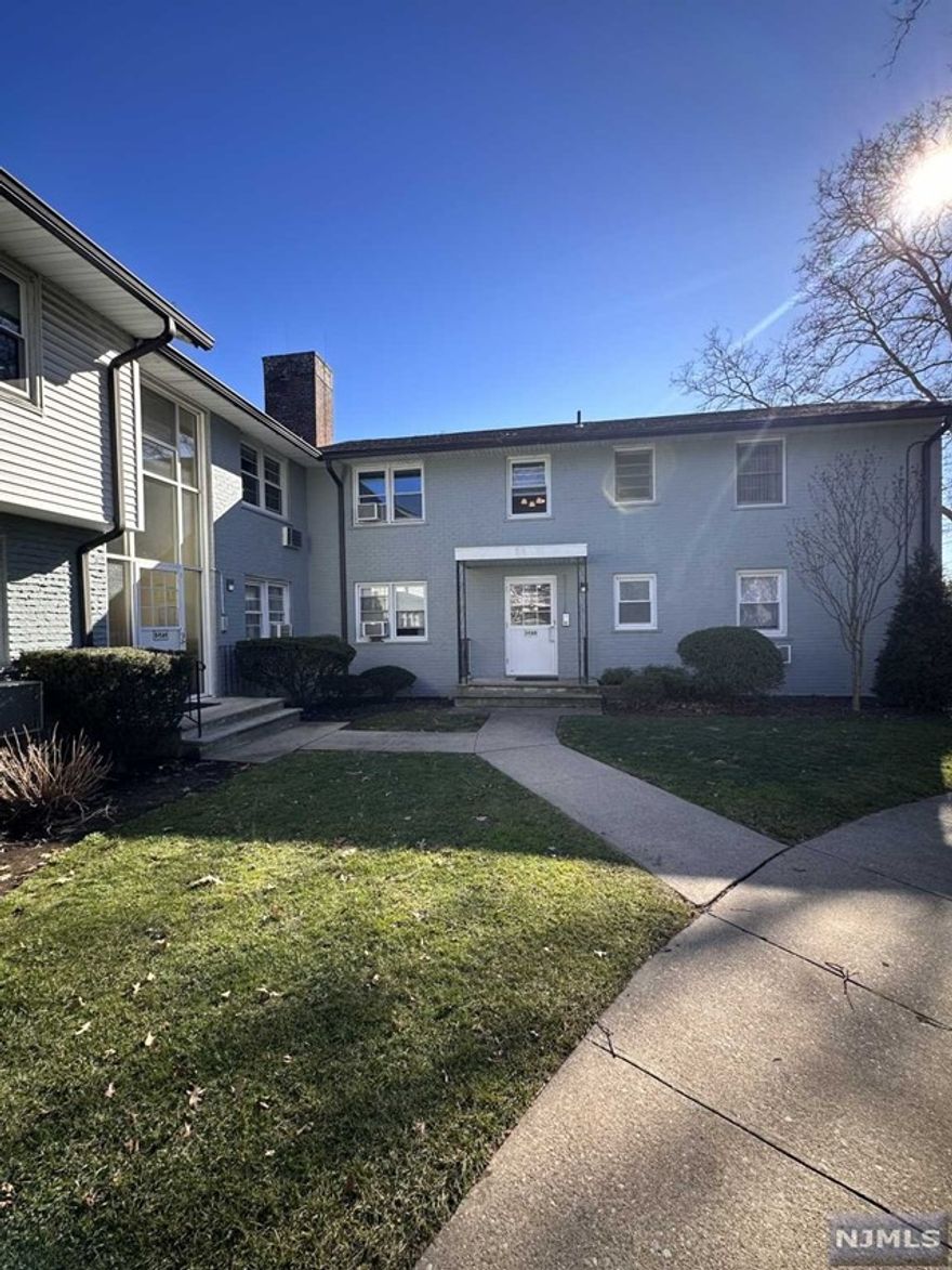 FIRST FLOOR Studio, 1 bath condo in excellent condition. Prime location, right in town center. Recently renovated, gorgeous unit! Window air conditioner in unit. Includes 2 parking spots on site. Radburn park, Radburn elementary school. Could not be a better location. In the heart of Radburn.