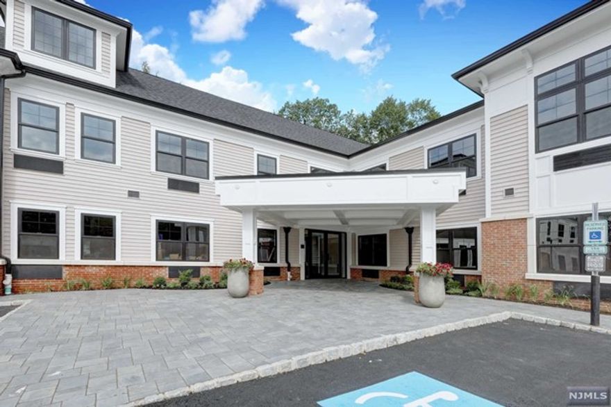 THE PRESERVE AT HILLSDALE, BEAUTIFUL NEWER, ELEVATOR BUILDING OFFERING A 2ND FLR, 2BR, 2 BTH W/TERRACE. MOD WHITE KITCHEN W/ BREAKFAST BAR, QUARTZ CTRS, SS APPLIANCES, LIVING RM W/SGD TO TERRACE, MASTER BR W/MBTH, BR, FULL BATH, LAUNDRY/PANTRY RM. OTHER FEATURES INCLUDE FITNESS CENTER, COMMON LOUNGE W/POOL TABLE, OUTSIDE PATIO, ASSIGNED PARKING. PETS UNDER 30 LBS(FEE). CREDIT CHECK, APPLICATION AND RENTER'S INSURANCE REQUIRED. CLOSE TO TOWN, TRAIN, & NYC TRANSPORTATION. PHOTOS FROM A SIMILAR UNIT.