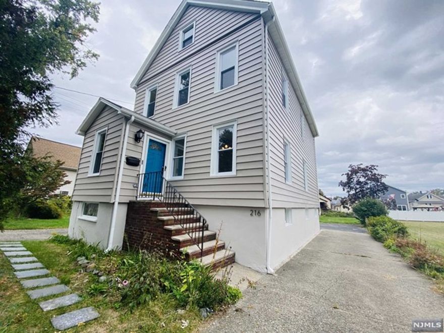 Welcome to 216 Phillips St! Move right into this stunning completely renovated from top to bottom 2 bedroom 1 bath w/ parking, laundry, and more. Excellent location near schools, park, and transportation. Tons of sunlight, new electric with recessed lighting, completely painted, new floors, & new windows. 2 car parking in driveway and private laundry in basement. Once you enter this gorgeous apt you will full in love! 1st floor features spacious living room, 2 generous size bedrooms & lots of closet space with organizing shelves. New kitchen w/ white cabinets, glass backsplash, and quartz countertops. Brand new stainless steel appliances w/ high end luxury double door refrigerators. Eat in kitchen with walk out to backyard. Completely new bathroom w/ modern vanity, tub and shower. Perfect flat backyard for summer bbq's and for kickball! Private laundry in basement w/ washer and dryer included. Ready for immediate move in! . Nothing to do here but move in!