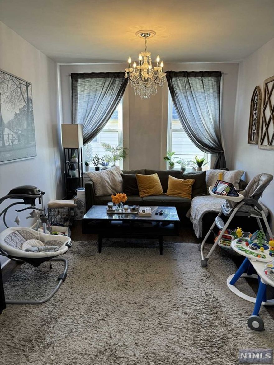 Updated 1 Bedroom Apartment w High Ceilings, Ample Size Rooms, Hardwood Floors and Plenty of Natural Light throughout. Close to Transportation, Shopping, Schools and House of Worship. Coin Operated Washer & Dryer on premises.