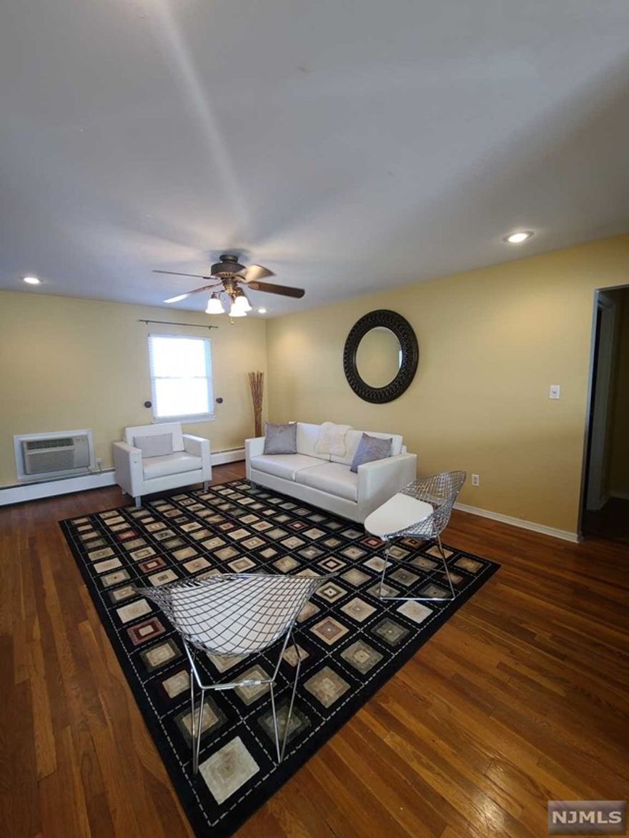 Just unpack your bags and move right in to this fantastic 1Bed/1Bath Condo in Parkside Gardens. Newly renovated kitchen, bathroom, and living room with gleaming hardwood floors and freshly painted walls. Laundry facility on site, assigned parking, and additional storage. Moments from local and NYC transportation, schools, parks, and downtown Caldwell's restaurants and shopping. This unit is not to be missed!