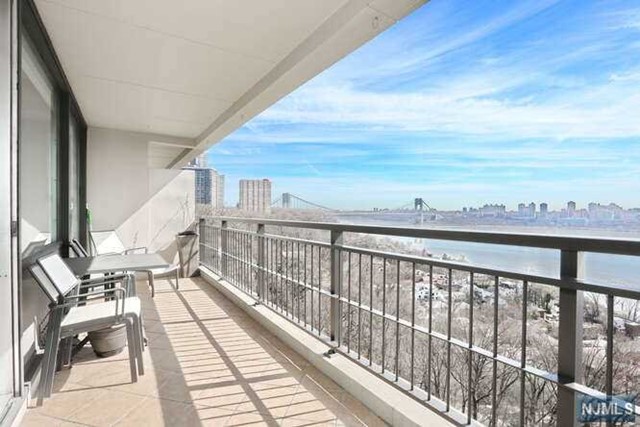 4 Horizon Road 1009