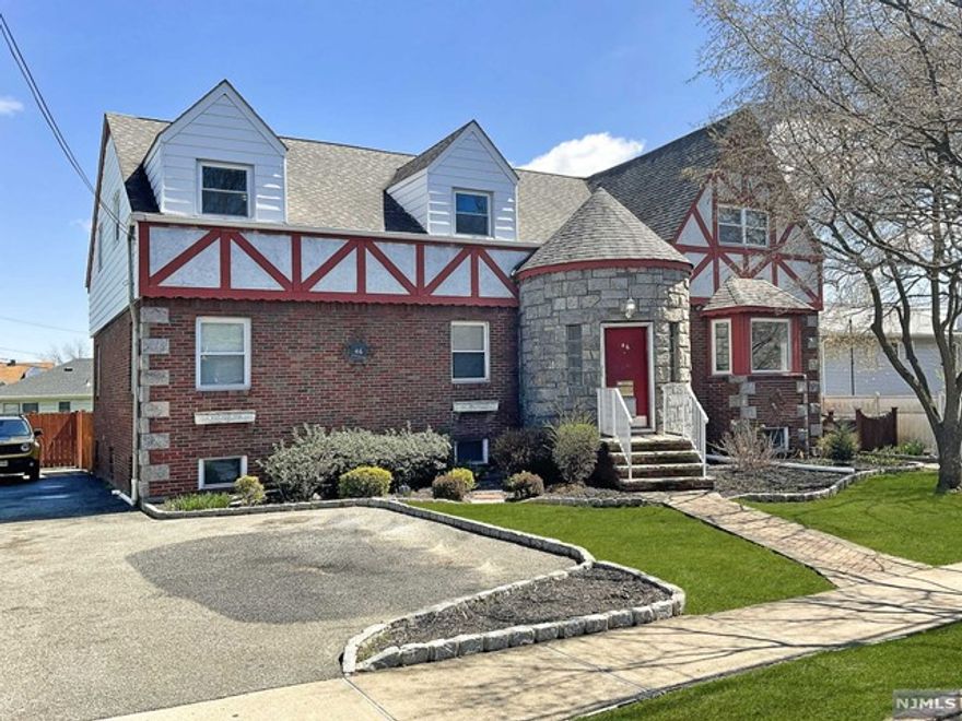 Large second floor apartment in a three family non-owner occupied home. This unit offers a newly remodeled full bath, large eat-in-kitchen with a dining area, large living room with lots of sunlight. Additional features are hardwood flooring, ample storage closets, close to schools, parks, shopping, highways. Street parking only. No Pets - No Exceptions. Landlord requires credit check and interview. Tenant responsible for Realtor Fee equal to 1 month's rent.