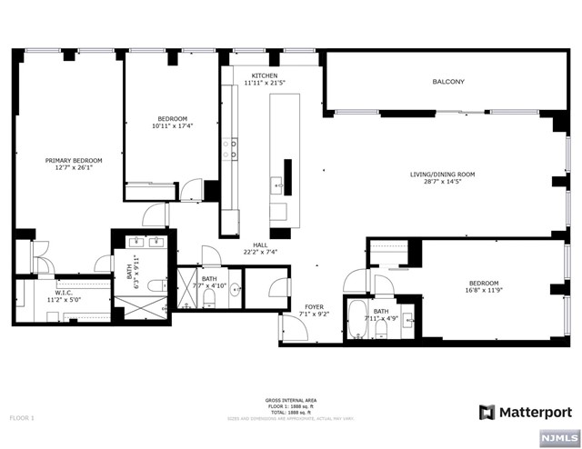 Main image without alt text