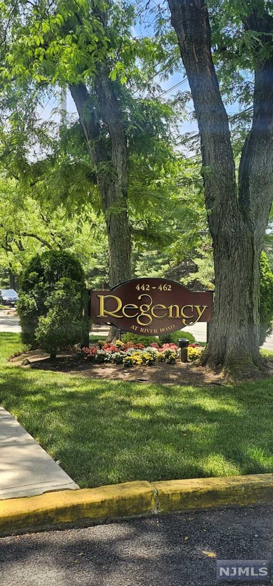 Gorgeous updated unit with brand new floors at Regency. Balcony/terrace with assigned parking and plenty of visitors parking. Laundry/Storage facility in adjacent building on premises. Beautiful outdoor pool with all new chairs for summer enjoyment! Few steps to NYC Bus. Walk to Mall, theater, restaurants, shopping. Easy access to major highways NJ 21, Route 3, NJ Turnpike, Garden State Parkway. A must see!
