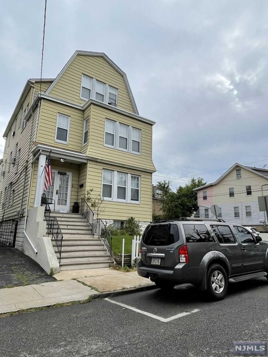 If you're looking for lots of space and storage, this is it! Large 2nd floor apartment in our beloved town of Kearny! This unit offers lots of room and is conveniently located within a short walk to all shops, schools, parks and public transportation. Living room and dining room are very spacious, 2 very good size bedrooms with large closet and walk in closet, with the addition of 2 rooms that can be used as home office, play room or additional bedrooms if needed. Heat and Hot water is included !!