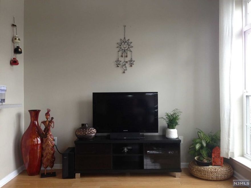 Very Beautiful open floor plan, Two bed room spacious condo features LR, Dining Room with attached 1 car garage and one additional parking. all large rooms. Master BR with balcony sitting area, walk-in closet and large private master bath. 2nd BR with full bathroom and huge loft can be converted into a third bed room. Over sized windows create bright sunlight living. One of the best location in Clifton, commuter paradise. Condo facilities includes outdoor swimming pool, Gym room and club house, Jogging/Biking Path, Ideal for NYC commute-short distance to bus and train station and quick drive to all main highways. COME AND SEE!