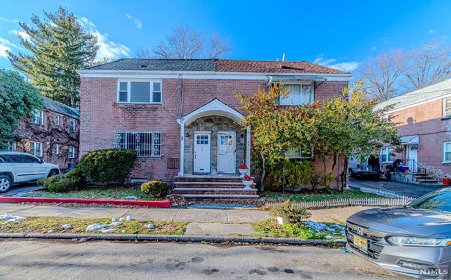 Beautifully renovated 2nd floor unit. This spacious apartment offers 2 Bedrooms, Kitchen with stainless steel appliances, Living Room and Separate Dining room. Home is located on a quiet tree-lined street. Close to shopping, houses of worship, public transportation parks and schools. Easy commute to NYC, Major Highways, and Newark Airport. Tenant must add renters insurance. No use of yard, driveway or garage. NO PETS. Vacant easy to show.