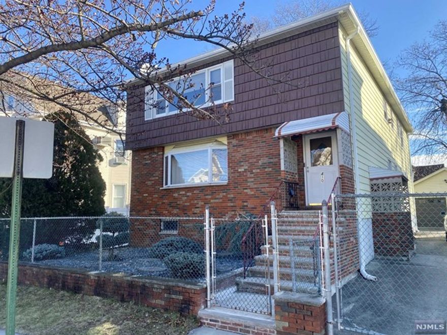 Tenant pays half broker fee! Beautiful 2nd floor 2 bedrooms apartment of an owner-occupied home featuring living/ dining room combo, kitchen, den, and 2 full baths. Hardwood floors throughout, tile floors in kitchen, central air, and heat. Laundry hookups in the basement. Street parking, no pets. No smoking of any kind is allowed on the premises. Tenant supplies gas heat, hot water & electricity. Many options to commute to NYC. Landlord requires a rental application, credit report, and proof of ability to pay.