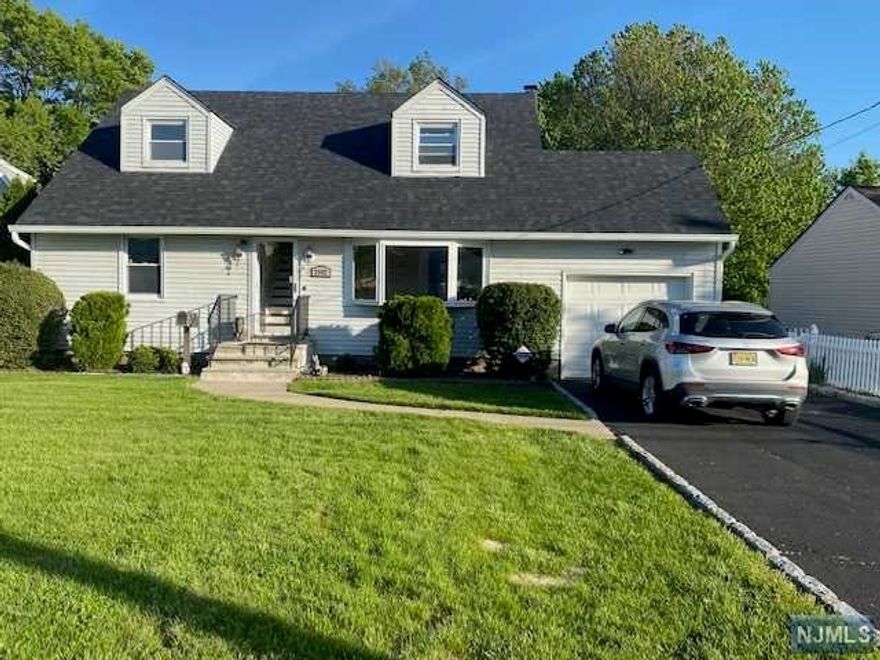 FOR RENT: LOVINGLY UPDATED FAIR LAWN HOME ON MASSIVE LOT, STEPS FROM TOP RATED MILNES/TJ SCHOOLS, PARKS, AND EASY ACCESS TO HIGHWAYS AND RTE208! INCREDIBLE CURB APPEAL PLUS ATTACHED GARAGE AND OVERSIZE DRIVEWAY. FOYER LEADS TO SUNNY LIVING ROOM WITH RECESSED LIGHTING, A DINING ROOM, AND A JAW DROPPING MODERN KITCHEN WITH GRANITE COUNTERS AND HIGH END STAINLESS STEEL APPLIANCES. TWO LARGE BEDROOMS AND TWO MORE UPSTAIRS, UPDATED BATHROOM(S) ON EACH FLOOR. PARTIALLY FINISHED BASEMENT WITH REC ROOM, STORAGE, LAUNDRY AND VERSATILE OPEN SPACE. FULL BATH IN BASEMENT. THE YARD IS HUGE AND VERY PRIVATE WITH VINYL FENCING AND MATURE TREES FOR SHADE AND COMFORT. CENTRAL A/C, TOP RATED NJ SCHOOLS. PETS CONSIDERED ON CONDITIONAL BASIS. SUBJECT TO INTERVIEW AND CREDIT CHECK. JUNE 1 OCCUPANCY. TENANT RESPONSIBLE FOR ALL UTILITIES, SNOW REMOVAL, LANDSCAPING, CHANGING A/C FILTERS MONTHLY, FIRST $200 OF ALL REPAIRS. NO SMOKING.