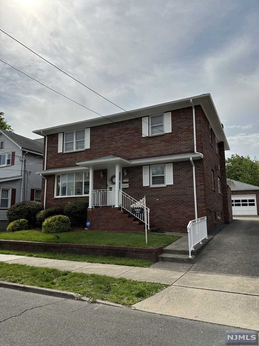 Beautiful, bright and clean 2nd floor 2 bedroom apartment. Along with the 2 bedrooms the apartment has a full bathroom, spacious living room and eat-in-kitchen. The apartment is located within walking distance to all major bus stops and there are 2 train stations in town. Plenty of street parking. Water is paid by the landlord all other utilities are separate and are the responsibility of the tenant. Refrigerator is included. No pets, no smoking and no laundry. Storage use is permitted in the pop-up attic space. This house is owner occupied. The apartment has been freshly painted, cleaned and the rugs have been steam cleaned.