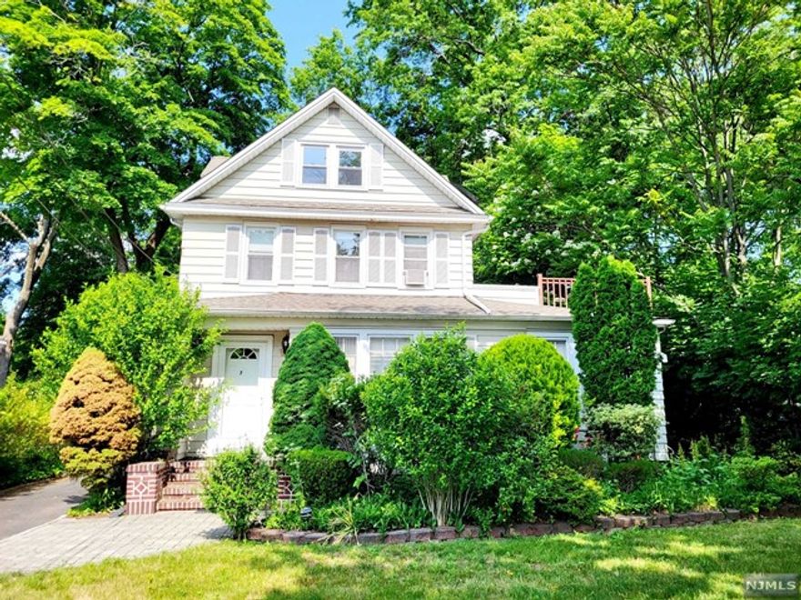 3 Bedrooms and 2 Full baths(1 in the basement) unique 2 family home. First floor has a nice foyer with a separate entrance door(left side), sizable modern eat-in kitchen and living room complete the first floor. Second floor has 3 bedrooms and a full bathroom. Third floor has a finished attic with window A/C. Very conveniently located to downtown, bus stop, schools, library and parks. Other features are baseboard heating, all hardwood floors throughout, newer appliances, detached garage with parking spaces and semi finished basement with a full bathroom. Unit is freshly painted. Rare find for this price rental.