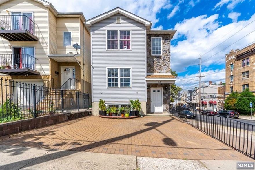 Great opportunity to rent a spacious 3 bedroom, 2 bath recently updated apartment in a pretty home. Freshly painted with hardwood floors throughout this apartment has a great location, and features large living room/dining room combo, and kitchen with plenty of cabinet space. Close to shopping centers, highways, NYC, and public transportation. Show and Rent!