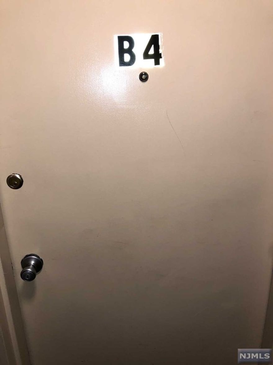 THIS LIGHT FILLED CONDO IS SITUATED IN A PRIME LOCATION JUST A FEW STEPS FROM TRANSPORTATION TO NYC. THIS CONDO FEATURES A KITCHEN WITH NEWER CABINETS AND APPLIANCES, FULL BATHROOM, NEWER LG AIR CONDITIONERS. TWO ASSIGNED PARKING SPOTS #11 & #57. ONSITE LAUNDRY AND ELEVATOR ADD TO THE CONNIVENCE OF LIVING IN THIS BUILDING. RENT INCLUDES HEAT, WATER AND GAS. GOOD CREDIT SCORE AND INTERVIEW REQUIRED