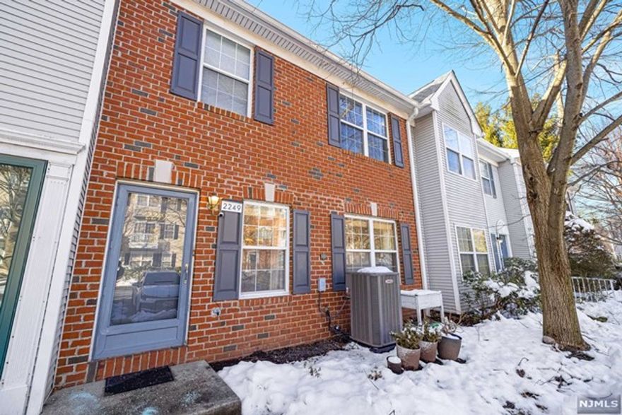 Welcome to this well maintained and well lit 3 bedroom home. Hardwood floors throughout the first floor. The living and dining room have a dual fireplace which is perfect for the cool weather days. The kitchen opens up to a den/family room that is perfect for everyone to gather and hang out. Three spacious bedrooms plus a finished basement give your plenty of space for all your needs. This very sought after community has a pool, clubhouse, tennis court, and playground. Close to shopping, schools, and major highways. No Pets, No smoking.