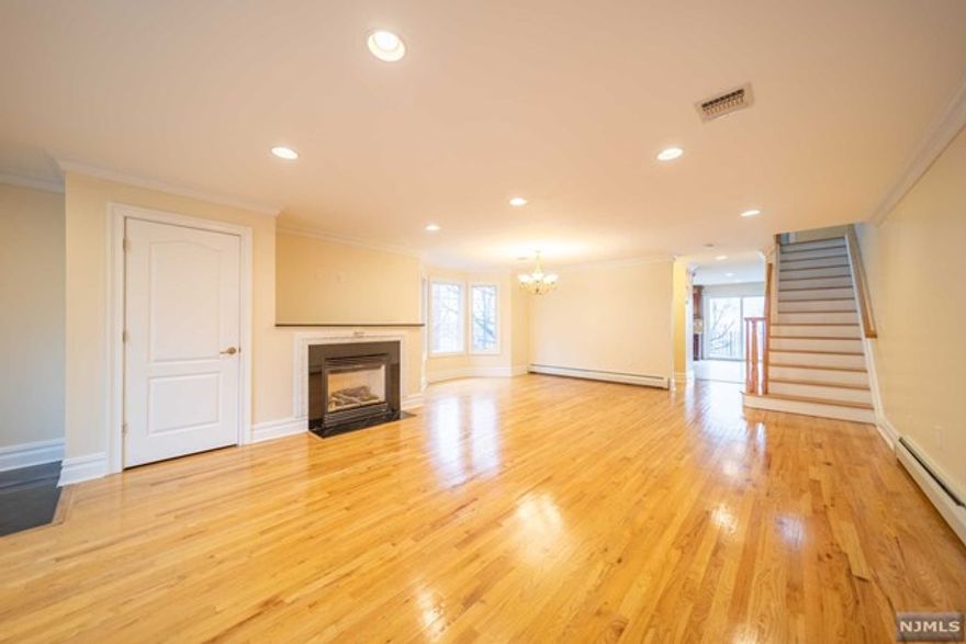 Terrific location near Bergen Blvd and minutes away to all conveniences! Close to all transportation, highways, schools, restaurants and shops. Freshly painted and refinished hardwood floors, this home is move in ready for immediate occupancy. Spacious, light and bright approx. 2,000 sq. ft. duplex. Newer construction built in 2007. Welcome home!