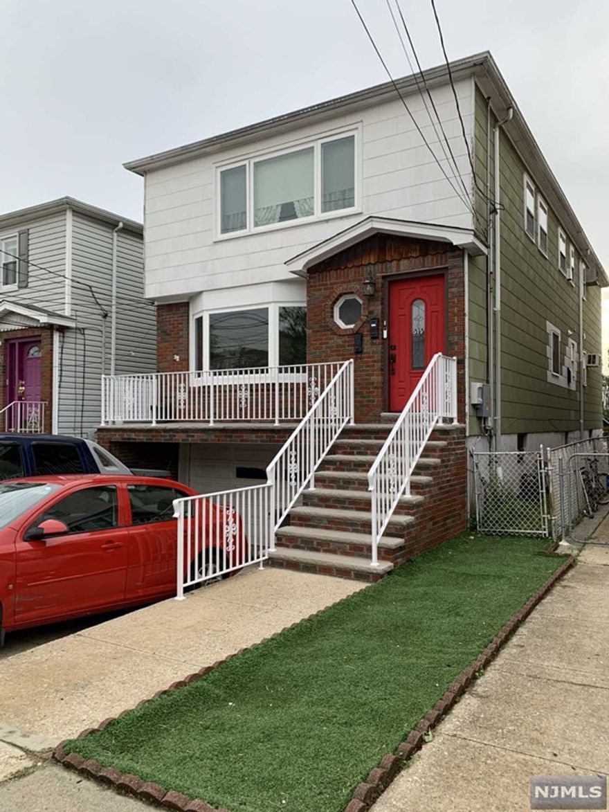 Updated 1st Floor Apartment with 3 Bedrooms, 1.5 Bathrooms, Living Room, Dining Room, Renovated Kitchen and Finished Basement. Shared use of Garage and Yard. Close distance to Parks, Schools, Shopping and House of Worship. More pics will be uploaded this week.