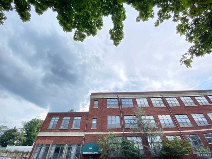 AMAZING 2 story 1800 sq ft Loft in the Valley Arts district of Orange, NJ. Just imagine walking into your new beautiful home and being greeted with 15ft ceilings and all of the open space your heart desires. That is exactly what you get with this huge industrial/modern loft located on the second floor of a solid brick building that brings the beauty of the outer exposed brick right into this beautiful open space. With super low maintenance this loft has all the pizzazz of a huge New York City style loft. The kitchen was designed to make you and your guest smile with LG appliances and beautiful granite countertops. Perfect for cooking and entertaining. The master bedroom boasts a walk in closet and a grand bathroom with double sinks. And yes there is indeed more - more space that is! As you go up the stairs there is enough room for a king size bed, guest area, work area or anything else you might imagine for your upstairs quarters.