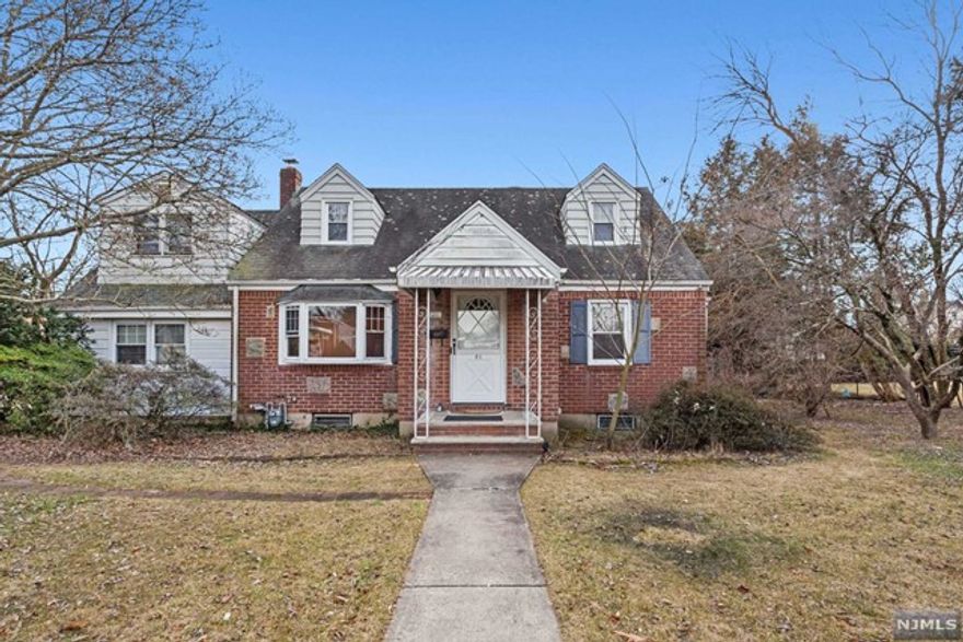 Welcome to your new home! This beautifully renovated 2-bedroom, 1-bathroom rental awaits you on the serene second floor of a charming 2-family house. Bathed in an abundance of natural light, this unit offers an inviting and airy atmosphere perfect for comfortable living. As you enter, you'll be greeted by a thoughtfully designed layout that maximizes both space and functionality. Don't miss out on the opportunity to make this meticulously renovated unit your new home.