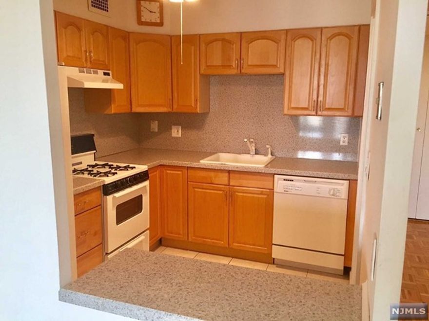 ALL UTILITIES & PARKING INCLUDED WITH RENT! Move-In Ready Junior 1 Bedroom with TONS of closets. Beautifully maintained unit with updated open concept working Kitchen, Spacious living room with enclosed balcony, and bedroom with full bathroom. Full service doorman building with luxury amenities, security, community room, gym, 2 pools, 2 tennis courts, playgrounds, and convenience store. Convenient to all.Amenities optional and payable by tenant-pool $191.93/ssn, gym $127.95/yr, tennis $106.63/ssn. Due at signing: 1st month rent, 1.5-month security, 1-month broker fee. Board application fee $350, non-refundable move-in fee $200, and $500 refundable elevator dep, $200 CovidFee. Min gross income required for 4:1 ITD ratio w/o debt $82K. 1 Year Lease Please!