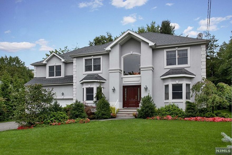 Southern Exposure East Hill Center Hall Colonial Home.Open plan floor 2 story entry foyer.Huge great Rm with Fire place.Gourmet Kitchen with granite counter top and center island. Hardwood floors and oversized master suite with his and hers walk-in closet and dressing rm. 2bedrooms with jack and jill on second floor.5th bedroom on first floor with full bath.laundry rm on second floor.fully finished basement with full bath. Need tenant home insurance and lawn care.