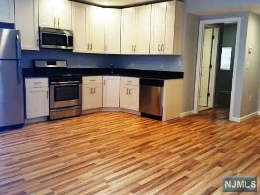 Beautiful Renovated 2 BDRM, 2 BTH with HRDWD floors, Central AC/Heat, W/D in unit, Video intercom system, and Large private outdoor Patio. 5 min walk to Path Station Pet friendly with landlord approval.