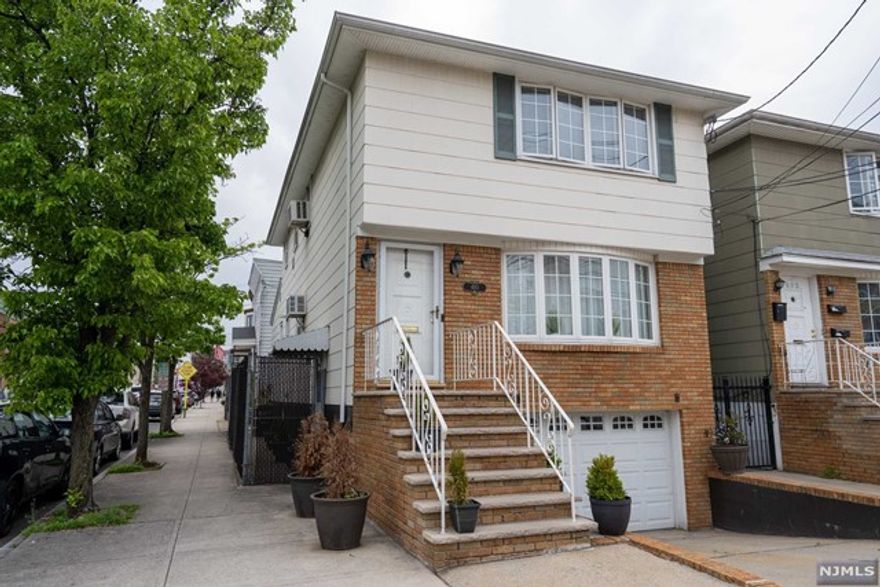 Welcome home to this move in ready 2 bedroom, 1 Bath located the desirable Harrison Area close to transportation. Freshly Painted, Hardwood floors throughout, tons of storage in the unit, & great sized bedrooms with closets. 1 parking space included. Short distance to buses and great commuter town! Close to major highways, shopping parks & schools. True attention to detail! Come see this today!