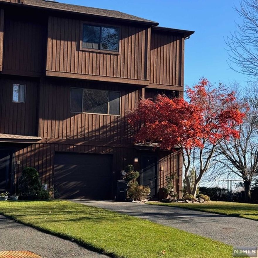 DON'T MISS THE OPPORTUNITY TO SIT ON TOP OF THE WORLD! 2000 SQ FT OF LIVING SPACE!! THE GROUND LEVEL HOSTS A LARGE ENTRY FOYER WITH SPOTLESS EXTRA LARGE GARAGE, THIRD BEDROOM OR REC/FAM ROOM, FULL BATH AND CLOSETS GALORE! THIS BEAUTIFUL UNIT IS BOASTING WITH CUSTOMIZED UPGRADES FROM A WELL APPOINTED KITCHEN AND SERVING AREA LEADING OUT TO THE DECK OVERLOOKING THE VIEWS OF NJ/NYC SKYLINE! LARGE OPEN FLOORPLAN LIVING ROOM W/BUILT IN SPEAKERS FOR YOUR ELECTRONICS AND POWDER ROOM. THE TOP LEVEL OFFERS A LARGE PRIMARY WITH TWIN WALK IN CLOSETS, A NEW FULL BATH, LAUNDRY, AND LARGE SECOND BEDROOM AND MANY MANY CLOSETS! VIEWS FROM EVERY WINDOW. RIGHT NEXT TO THE PLAYGROUND.PRIVATE PARKING IN DRIVEWAY, TWICE A WEEK TRASH PICK UP, SNOW REMOVAL, THIS TRULY IS A TENANTS DREAM!